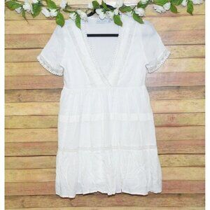 Cute Paper Crane White Casual Lace Tiered Mini Dress Size S V-Neck Short Sleeve
